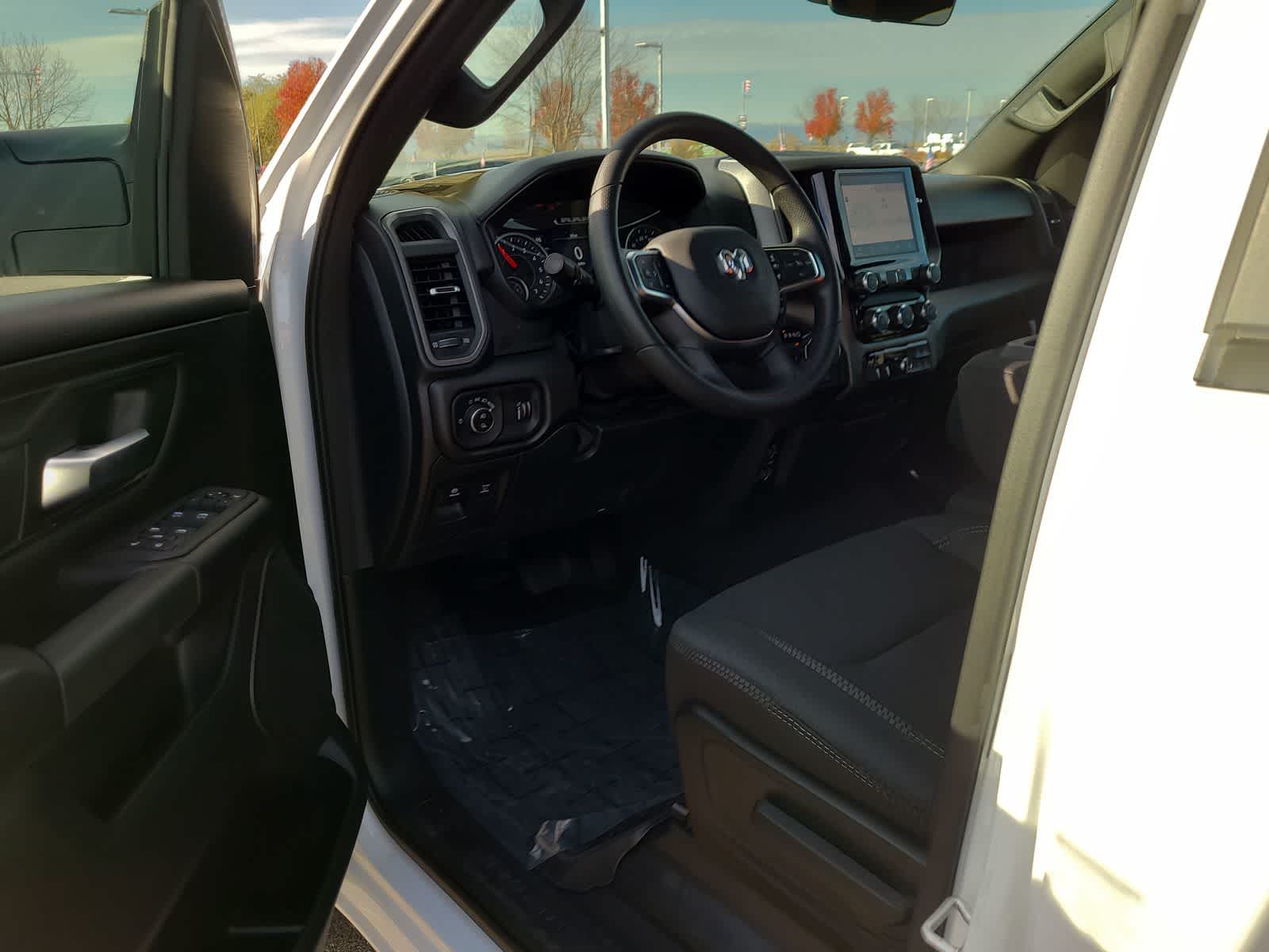 Thumbnail: 2026 RAM 1500 - 10