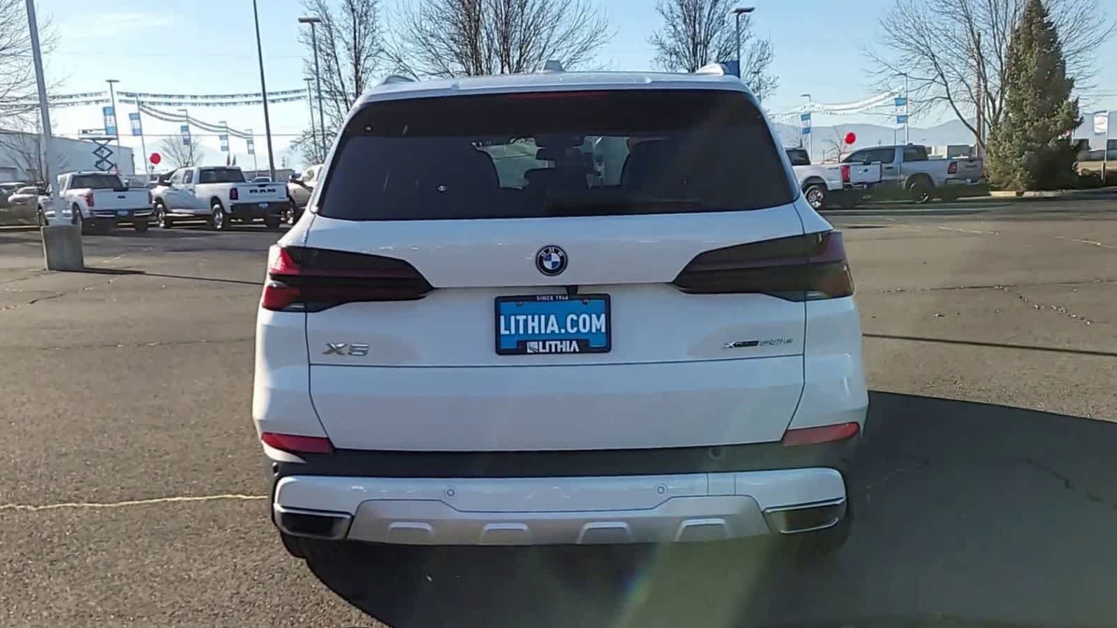 Thumbnail: 2024 BMW X5 - 7