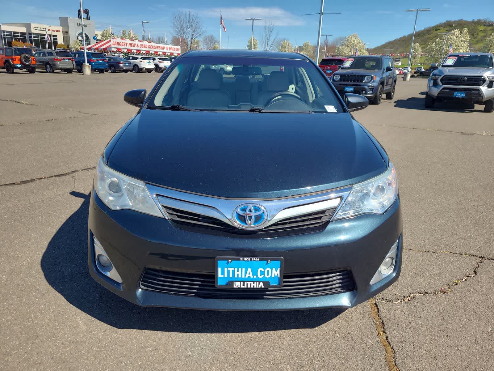 Thumbnail: 2012 Toyota Camry - 14