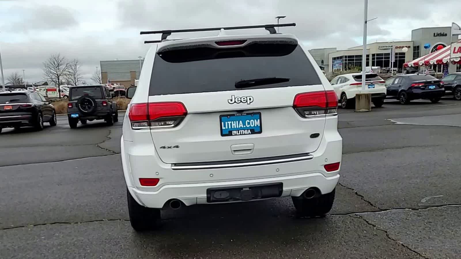 Thumbnail: 2020 Jeep Grand Cherokee - 7