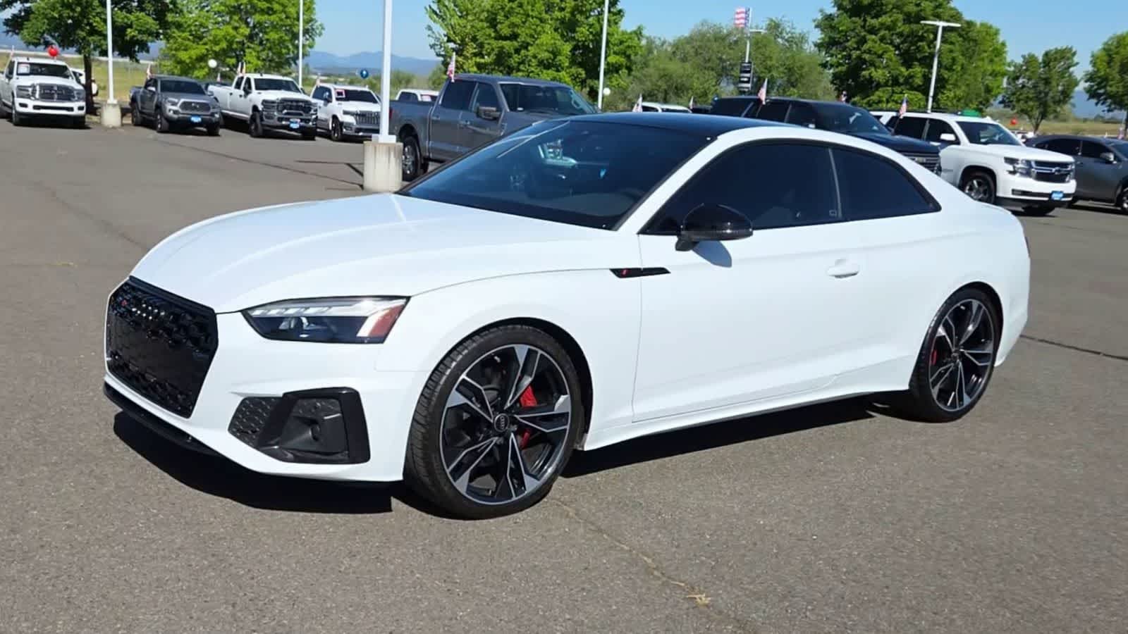 Thumbnail: 2023 Audi S5 - 4