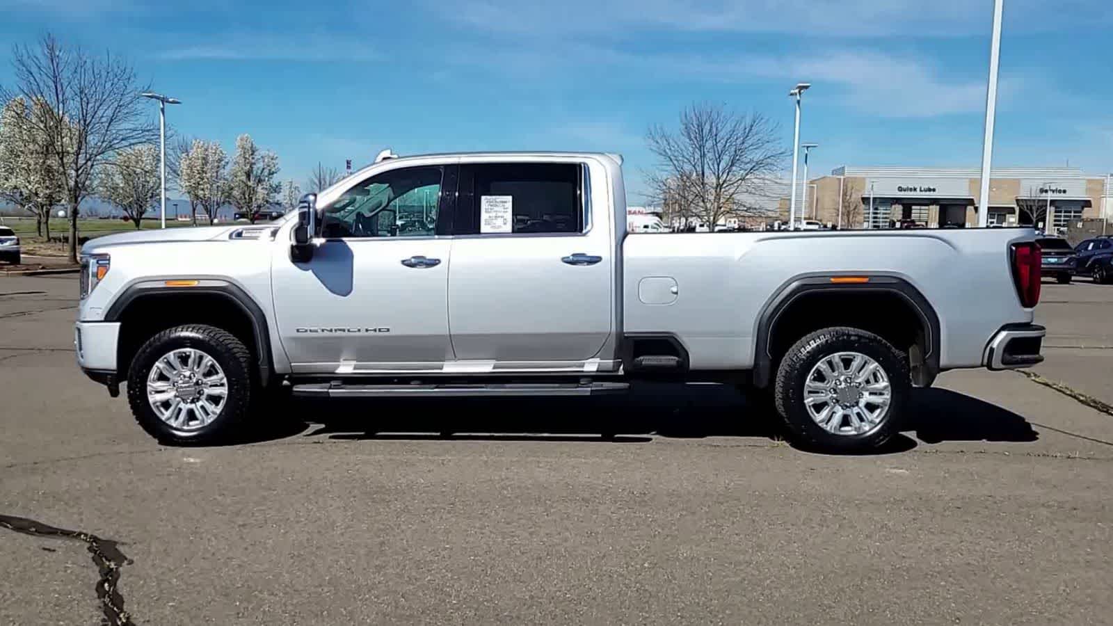 Thumbnail: 2022 GMC Sierra 3500 - 5