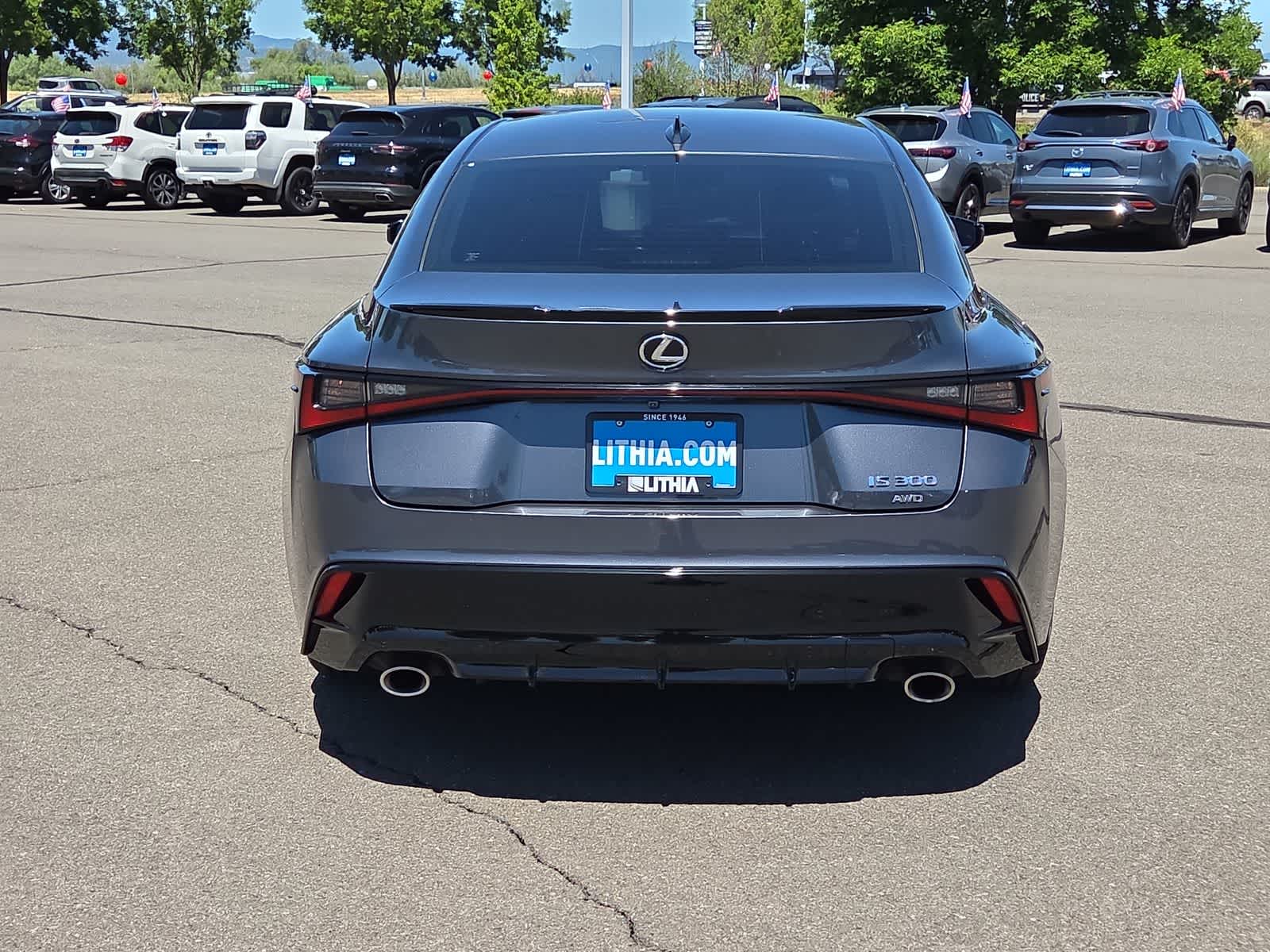 Thumbnail: 2024 Lexus ES - 12