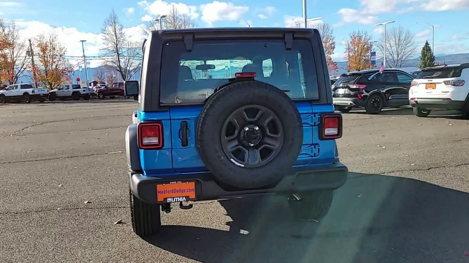 Thumbnail: 2026 Jeep Wrangler - 7