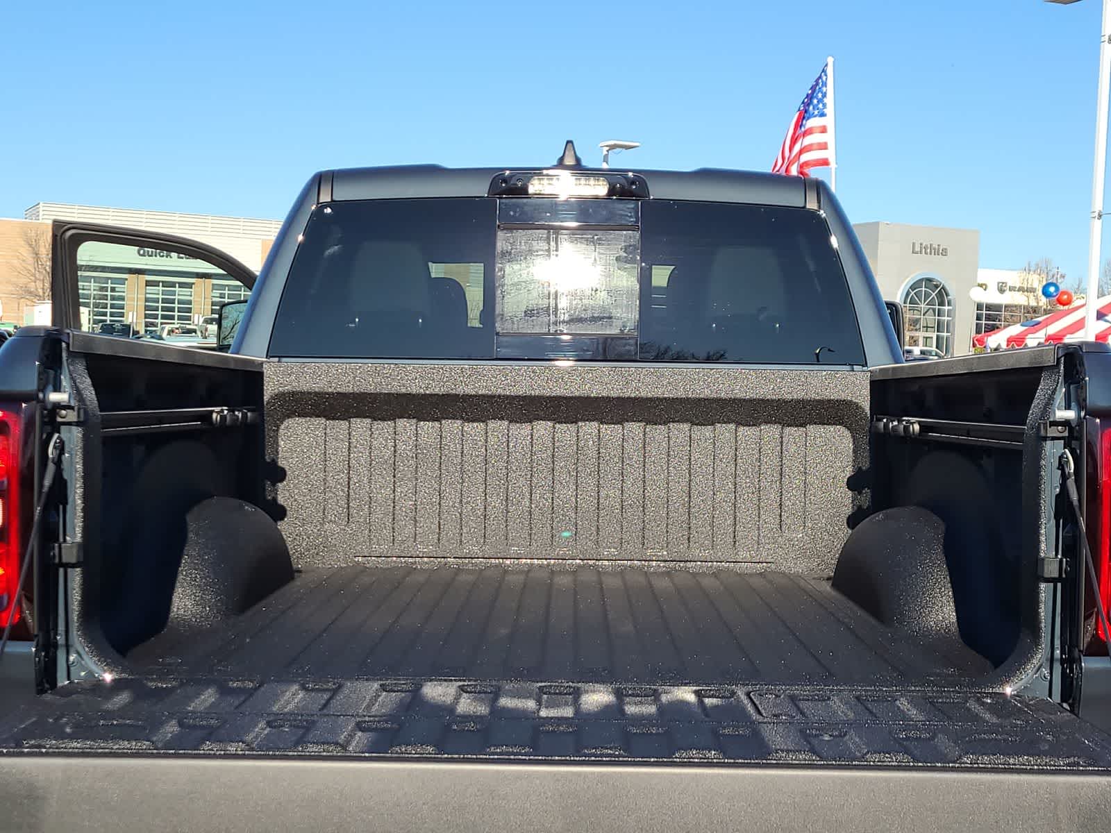 Thumbnail: 2026 RAM 1500 - 27