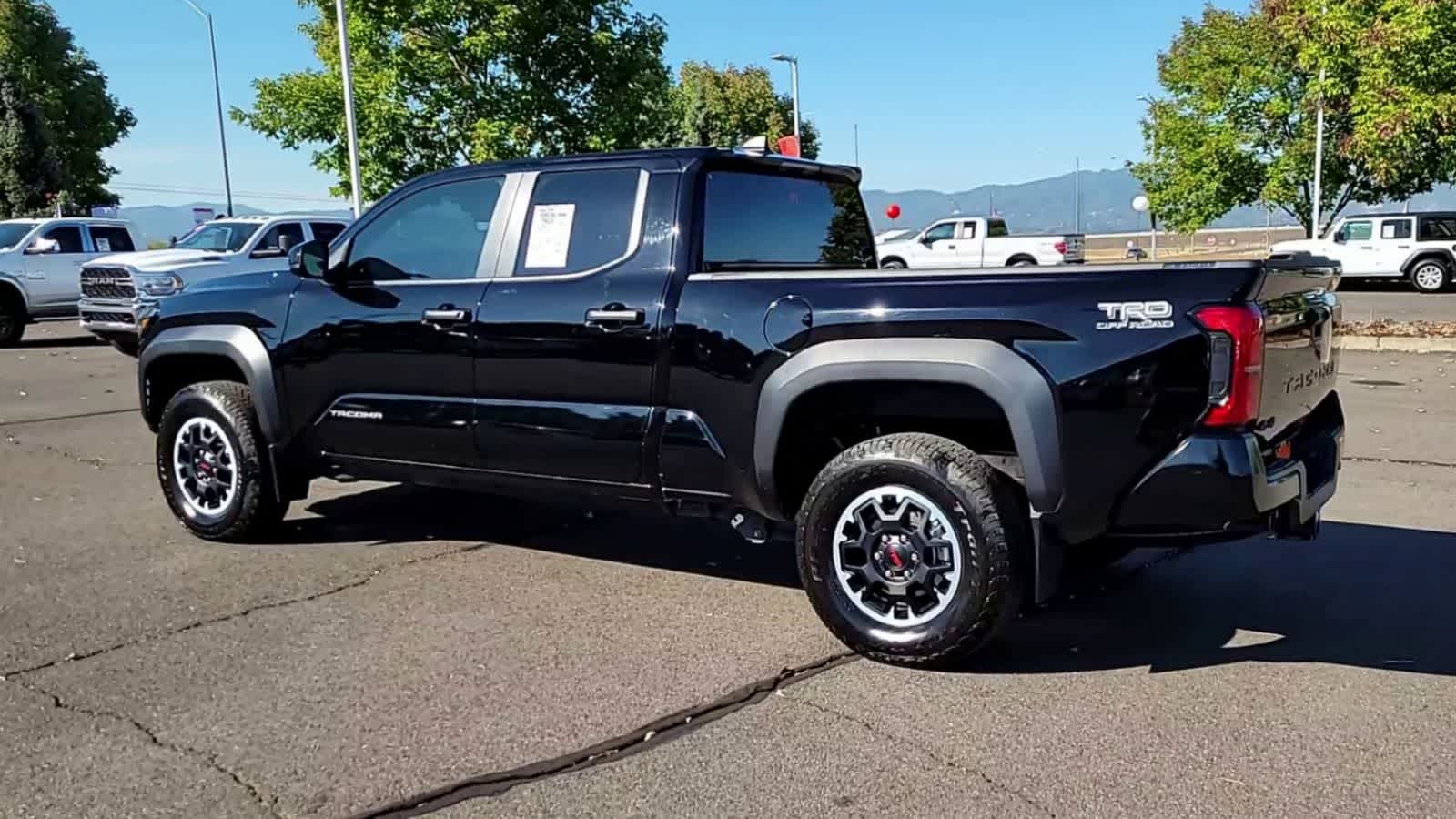 Thumbnail: 2024 Toyota Tacoma - 6