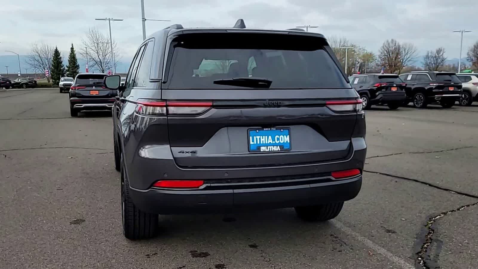 Thumbnail: 2025 Jeep Grand Cherokee - 7