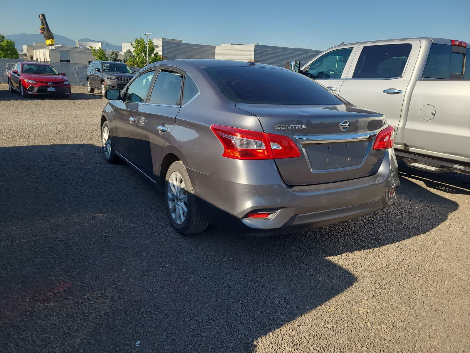 Thumbnail: 2019 Nissan Sentra - 3