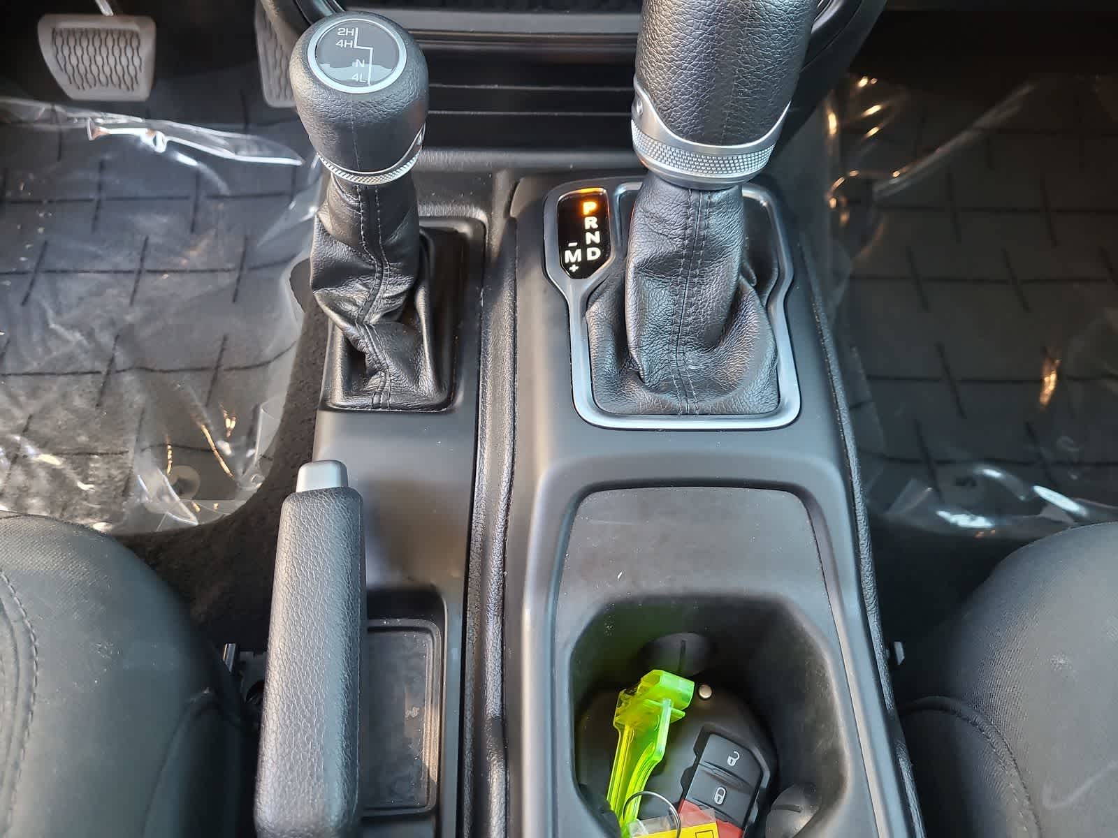 Thumbnail: 2023 Jeep Wrangler - 25