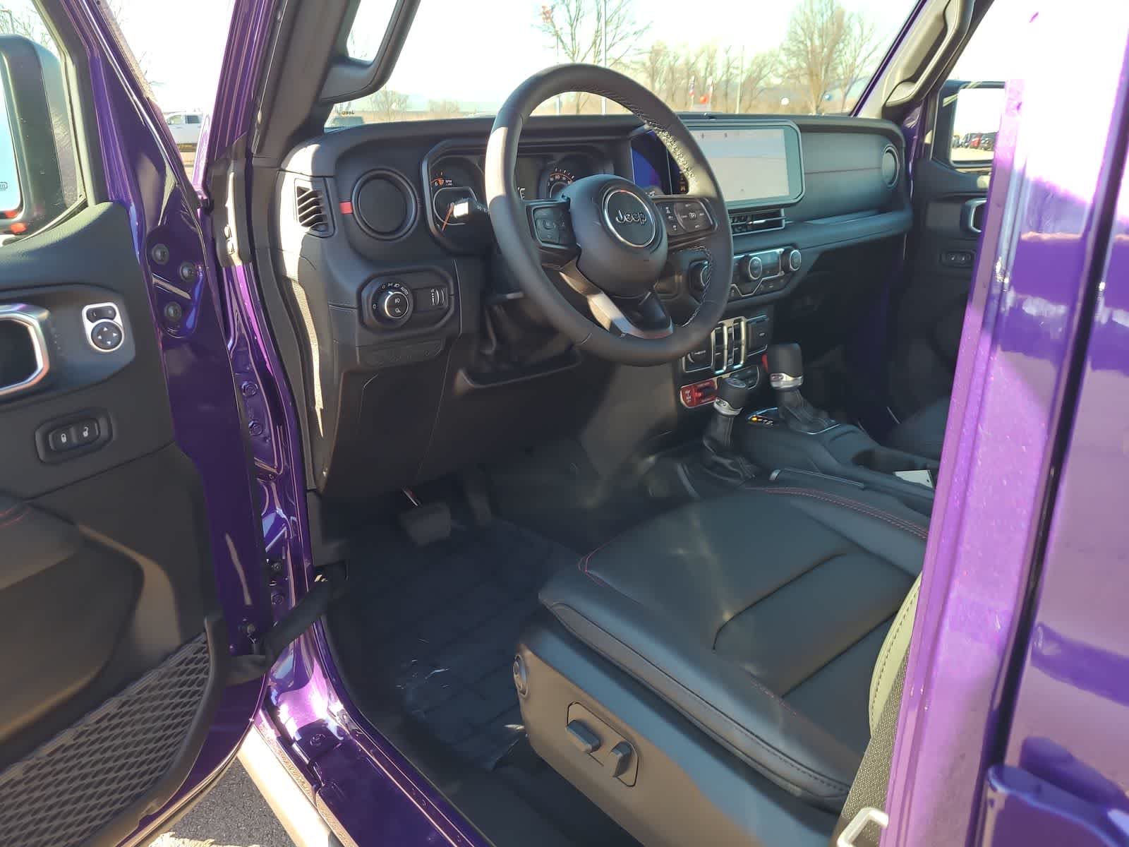 Thumbnail: 2026 Jeep Gladiator - 10