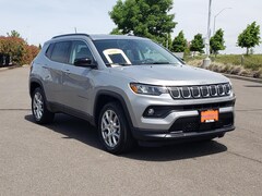 2022 Jeep Compass LATITUDE LUX 4X4 Sport Utility Medford, OR