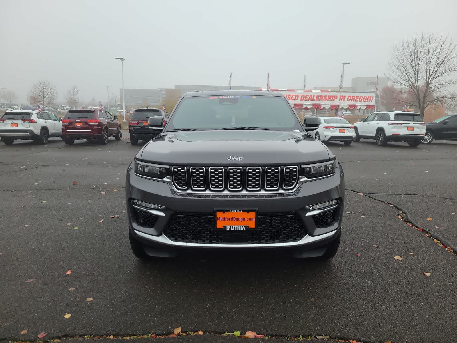 Thumbnail: 2025 Jeep Grand Cherokee - 14