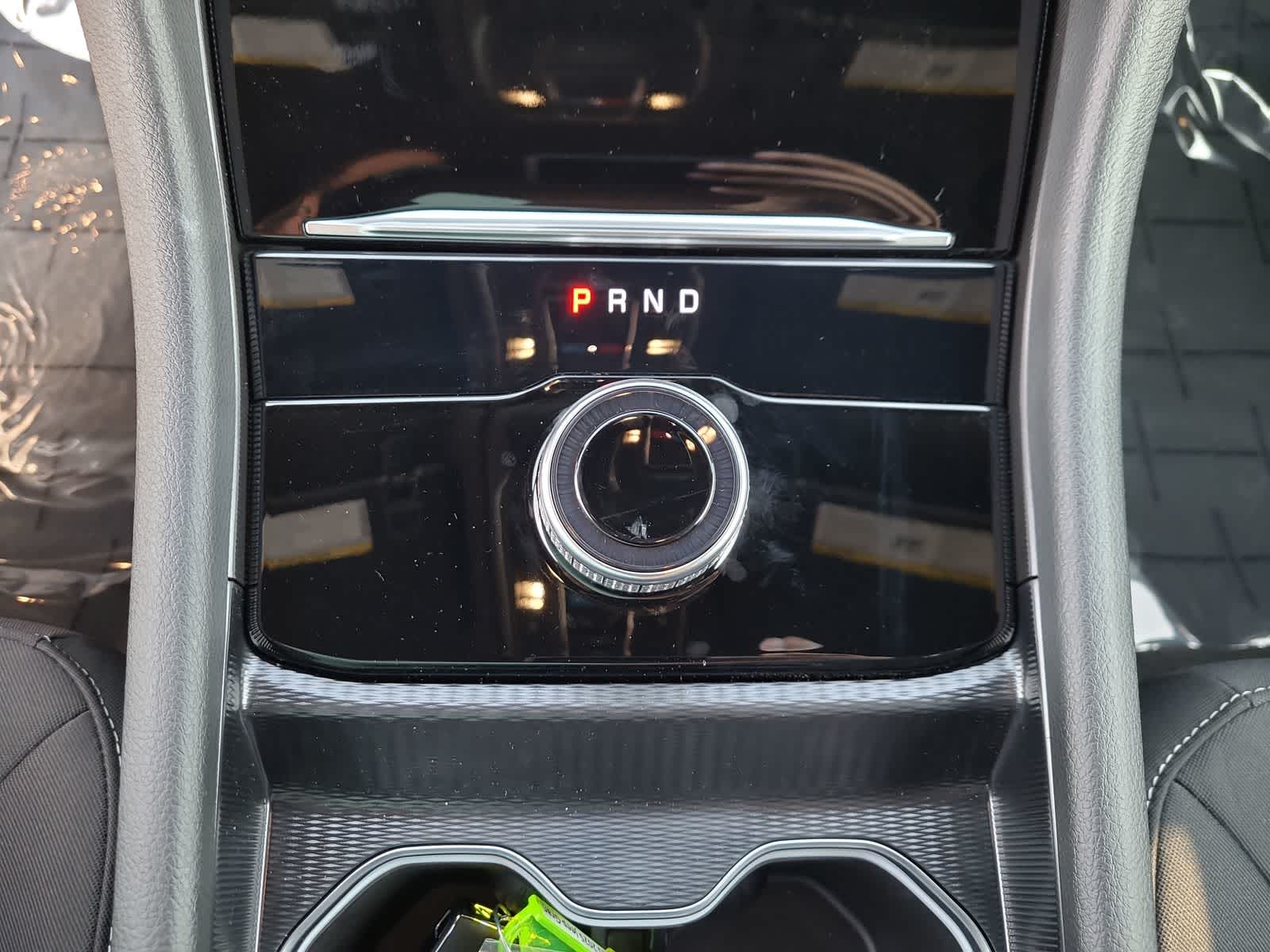 Thumbnail: 2025 Jeep Grand Cherokee - 25