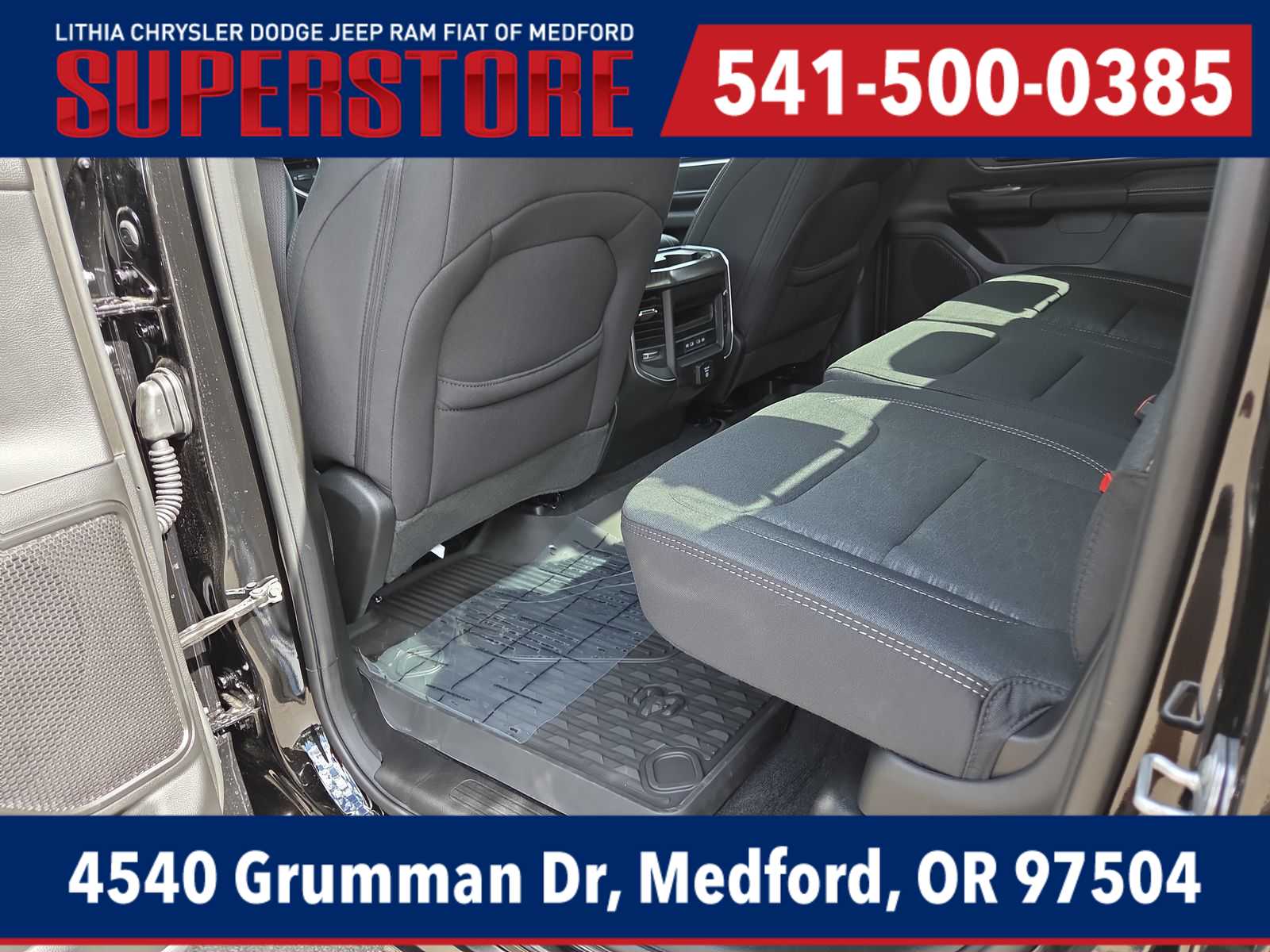Thumbnail: 2026 RAM 1500 - 19
