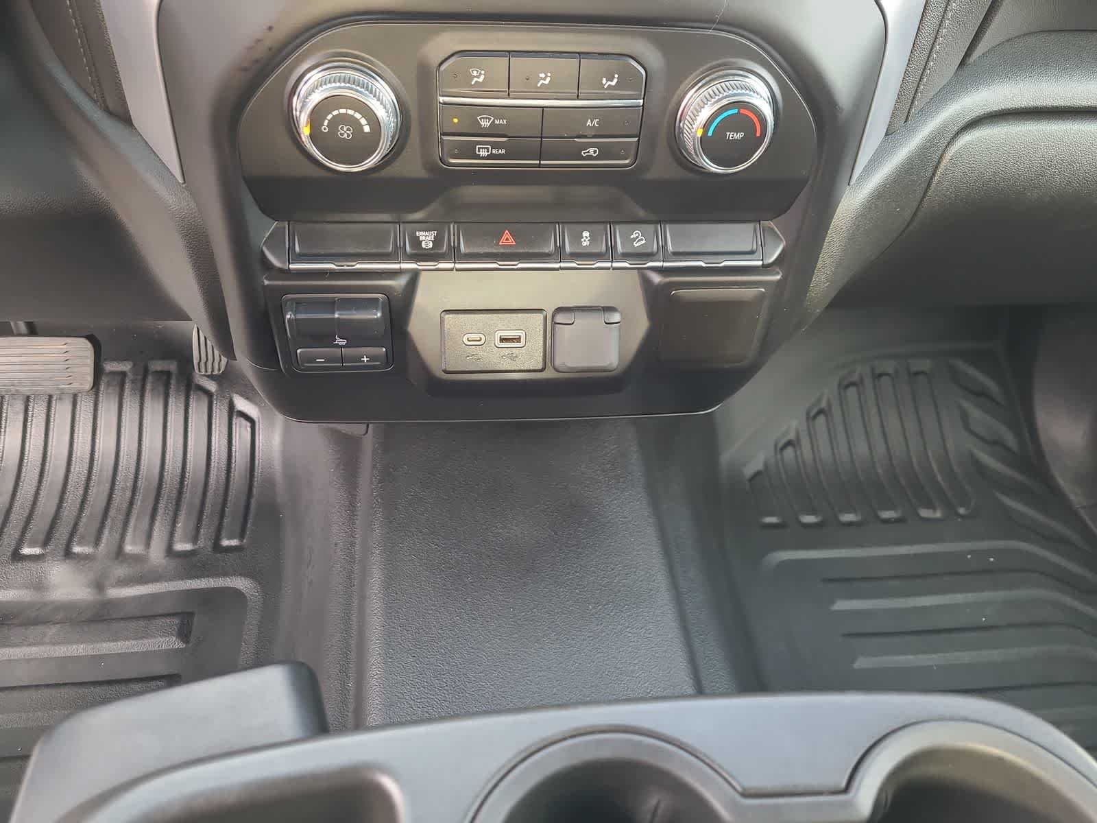 Thumbnail: 2020 GMC Sierra 2500 - 25