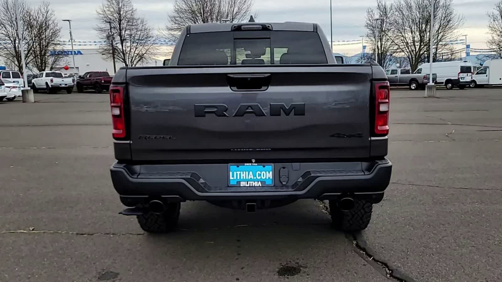 Thumbnail: 2026 RAM 1500 - 7