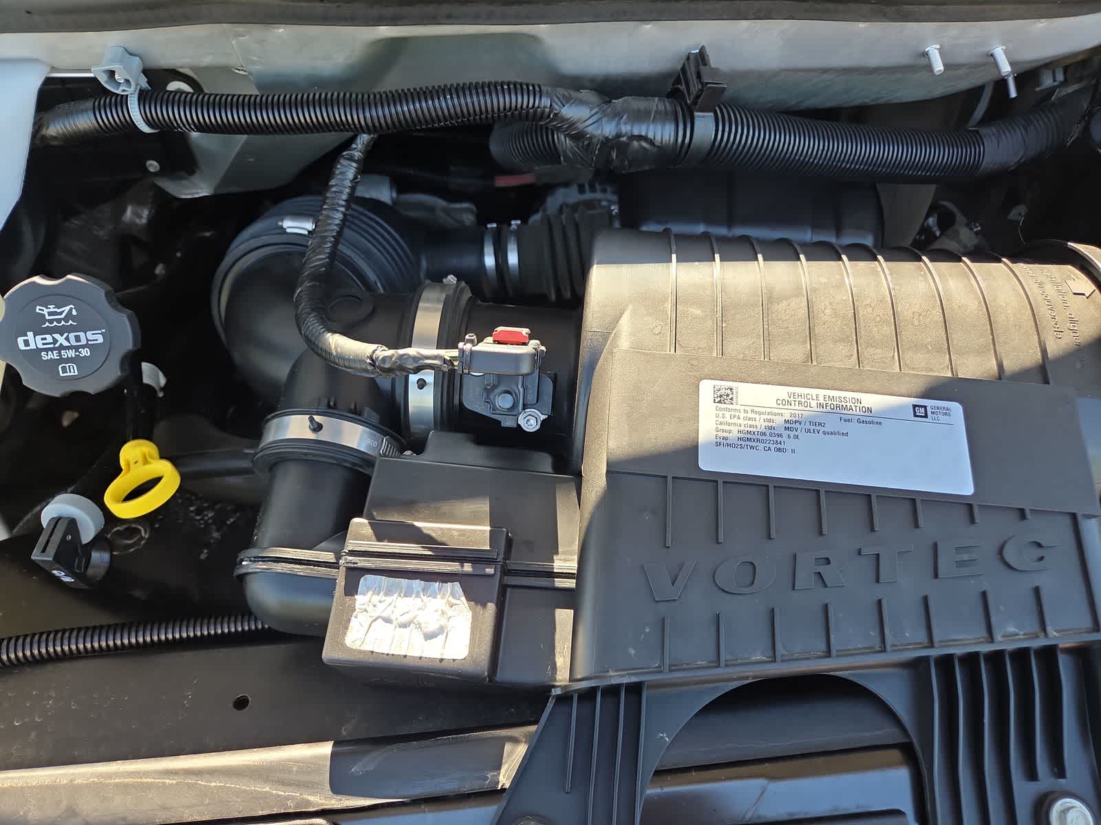 2017 Chevrolet Express Passenger LS - Photo 17