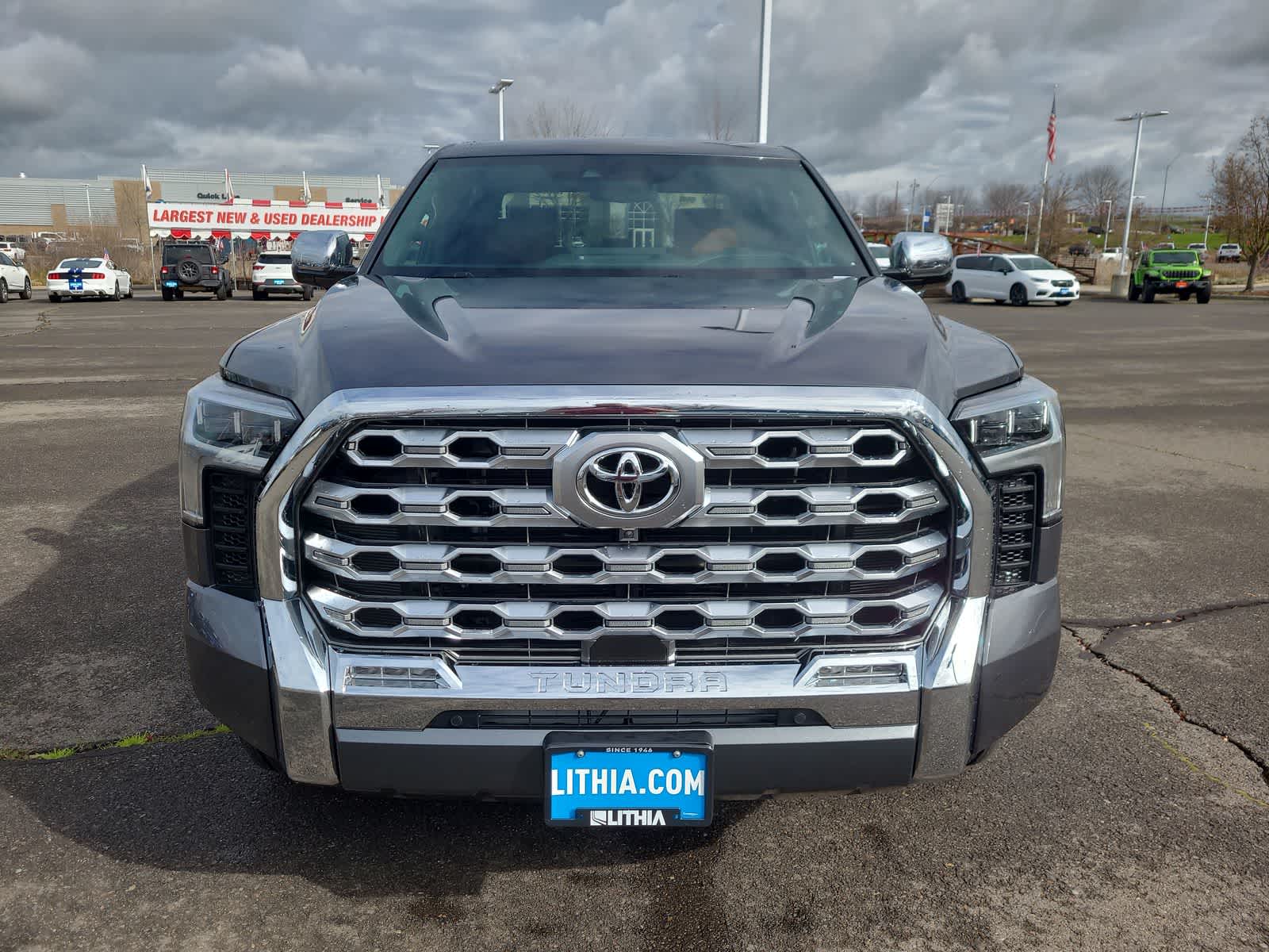 Thumbnail: 2025 Toyota Tundra - 14