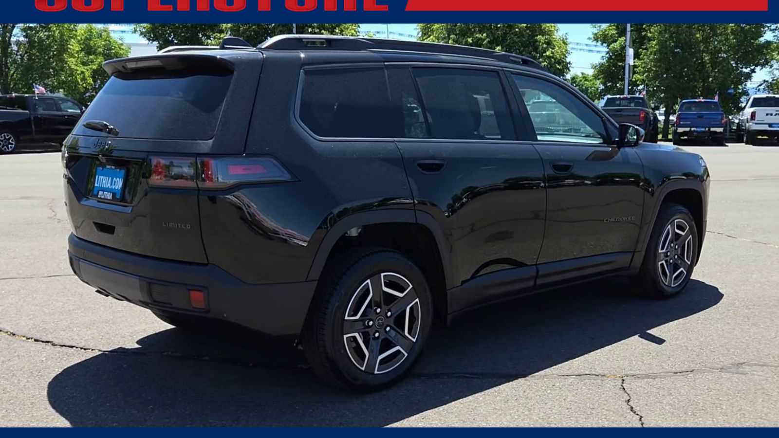 Thumbnail: 2026 Jeep Cherokee - 8