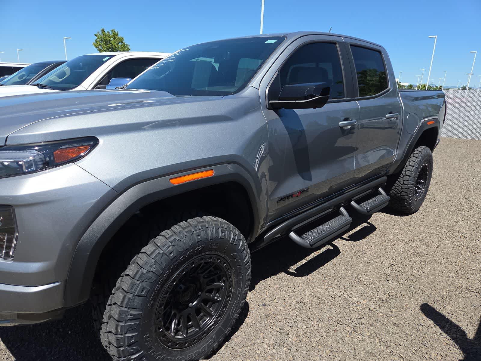 Thumbnail: 2023 GMC Canyon - 2