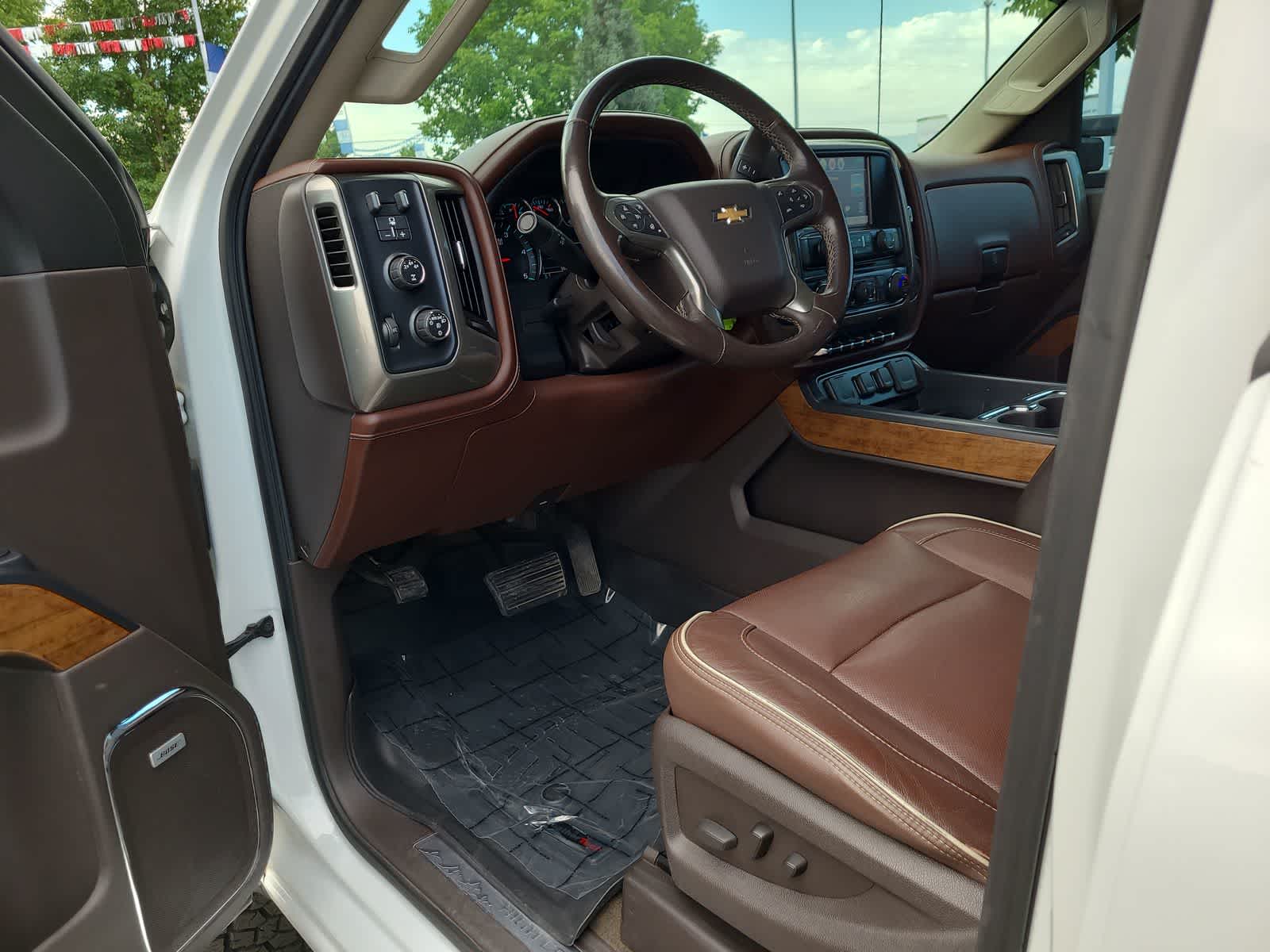 Thumbnail: 2015 Chevrolet Silverado 3500 - 10
