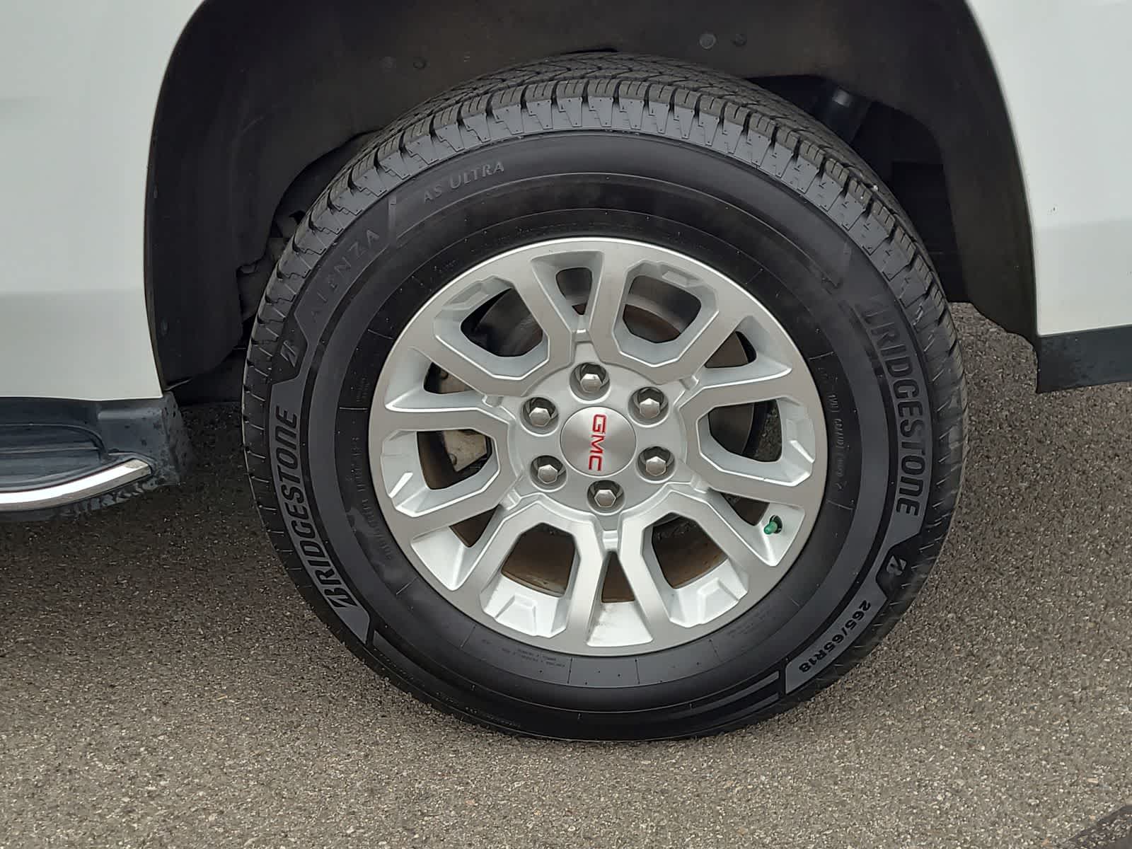 Thumbnail: 2020 GMC Yukon - 16