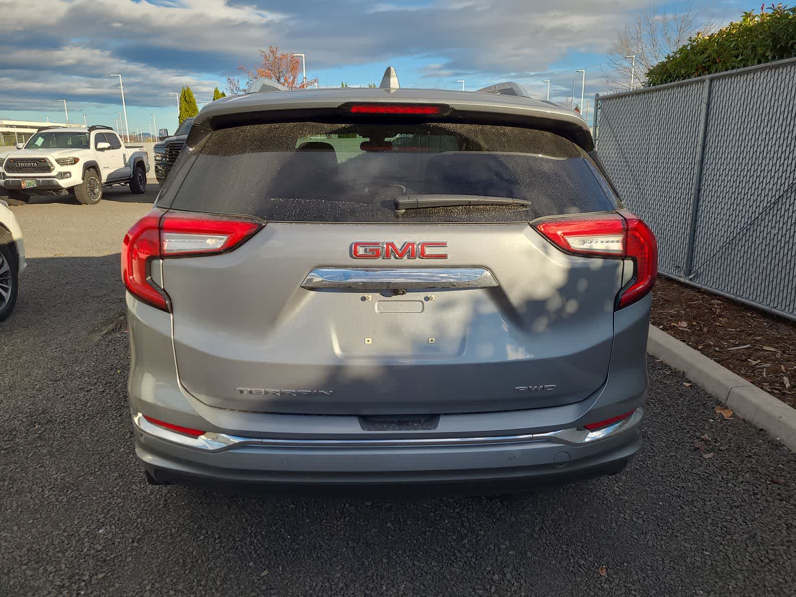 2023 Gmc Terrain Denali photo 3