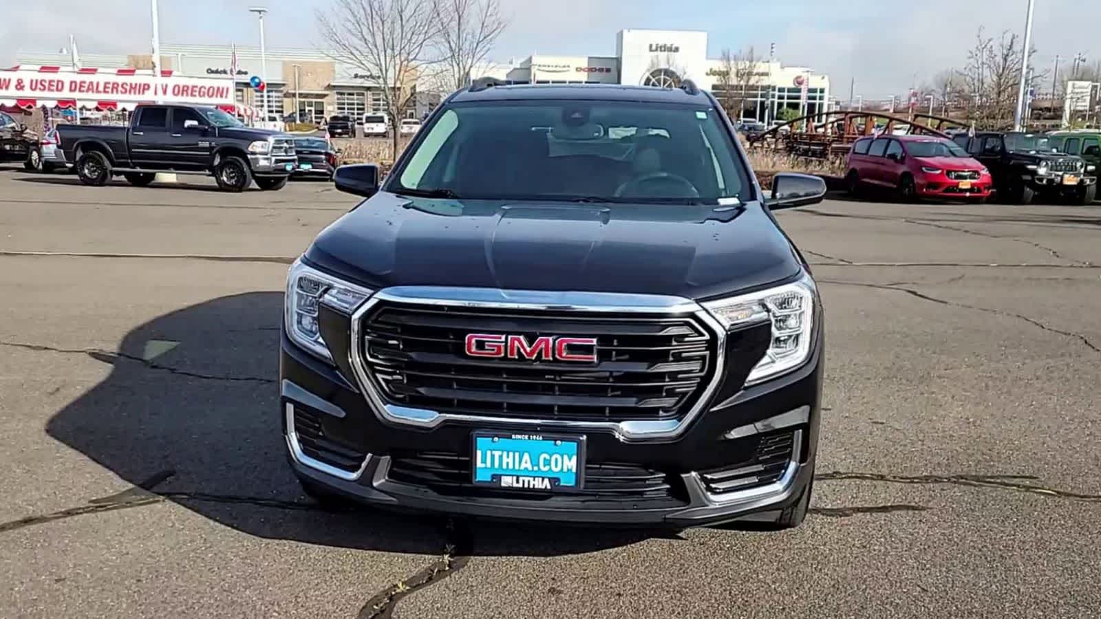 Thumbnail: 2024 GMC Terrain - 3