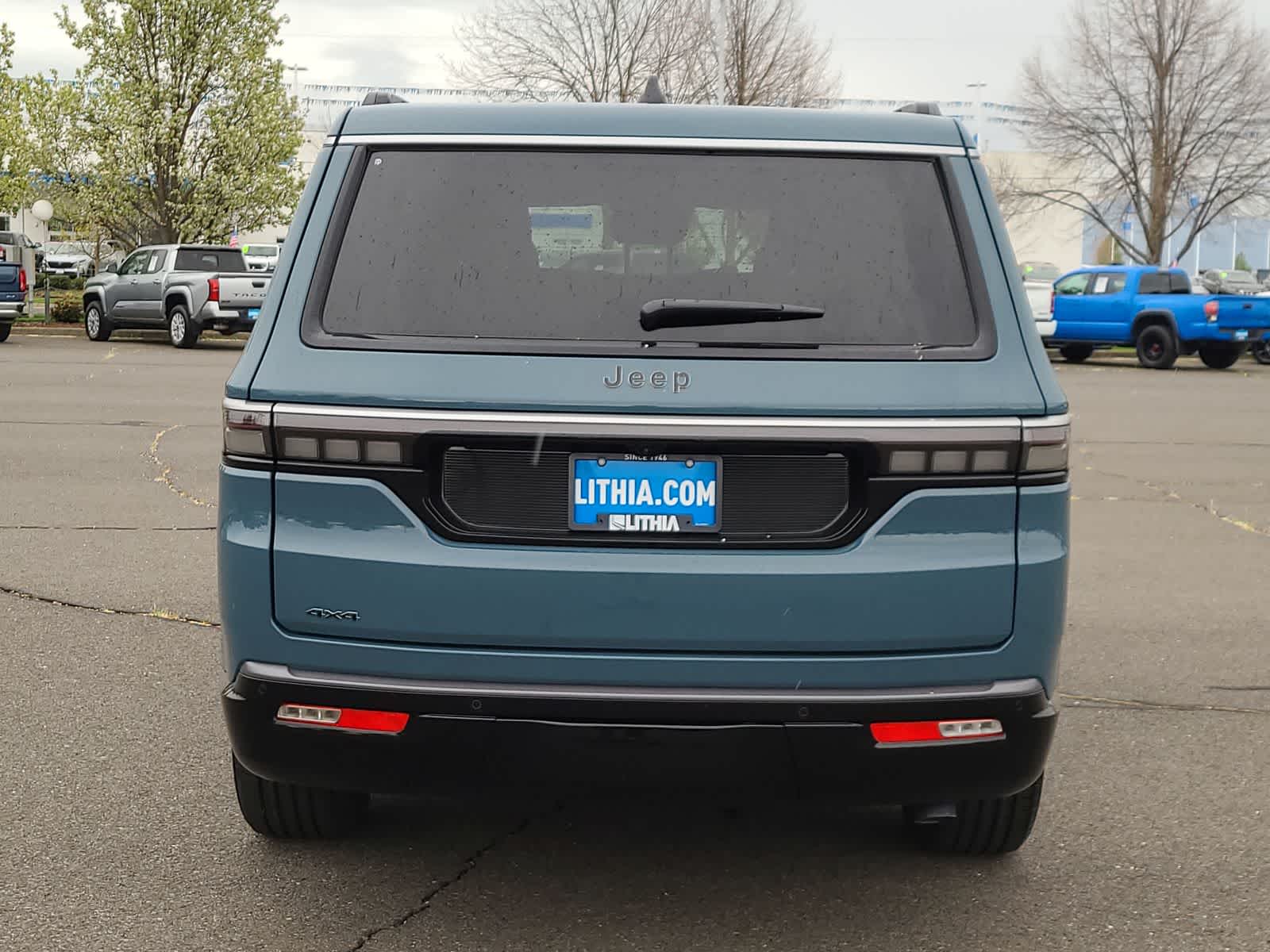 Thumbnail: 2026 Jeep Grand Wagoneer - 13