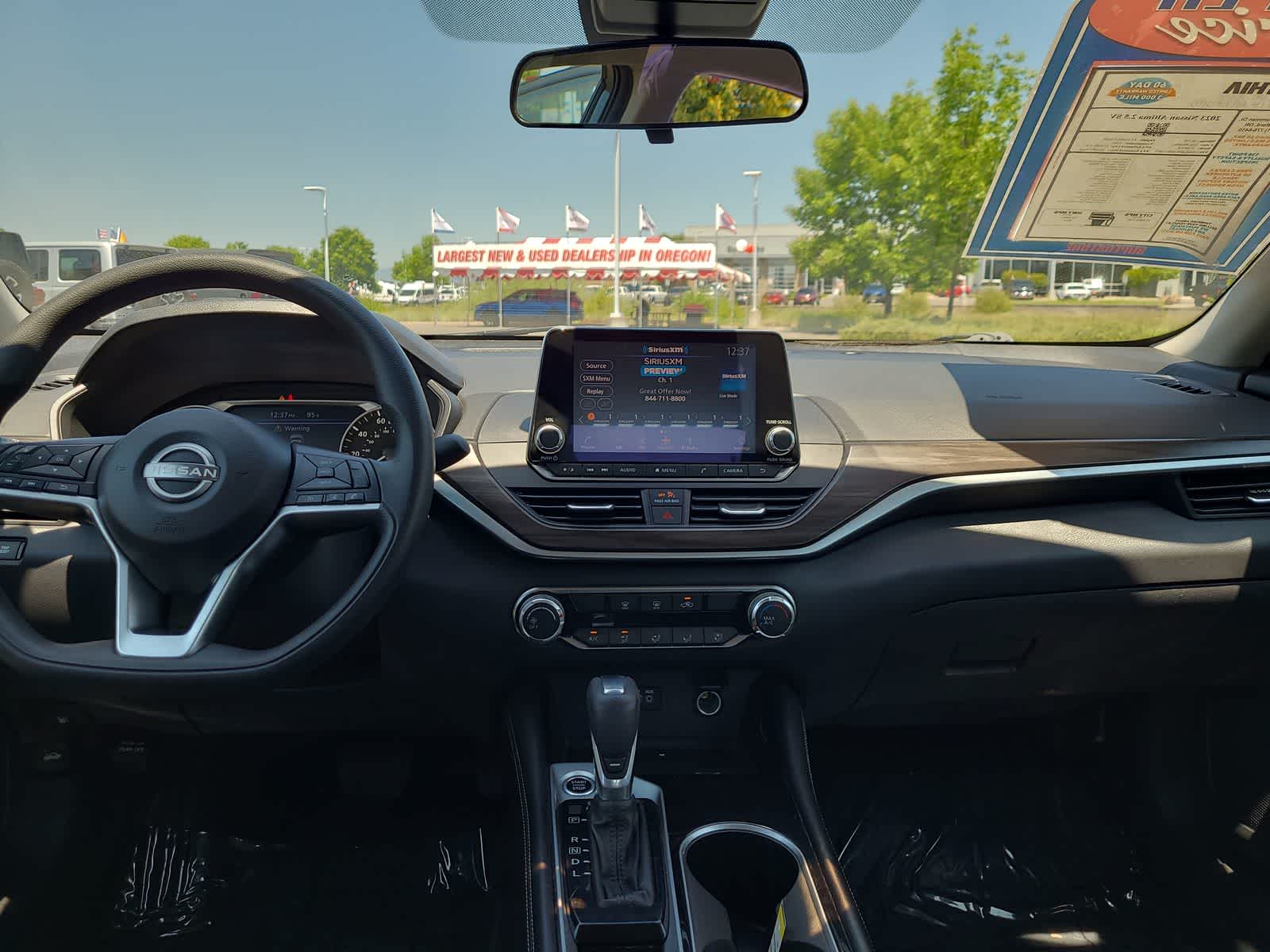 2023 Nissan Altima SV 18