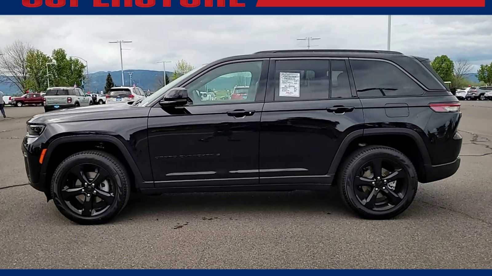 Thumbnail: 2026 Jeep Grand Cherokee - 5