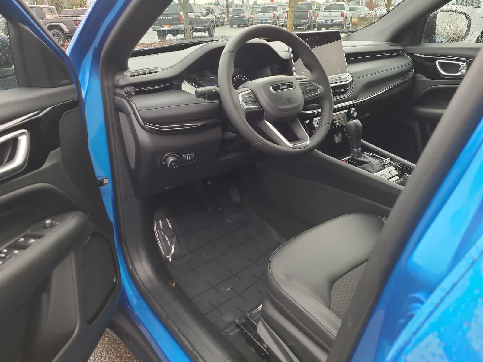 Thumbnail: 2026 Jeep Compass - 10