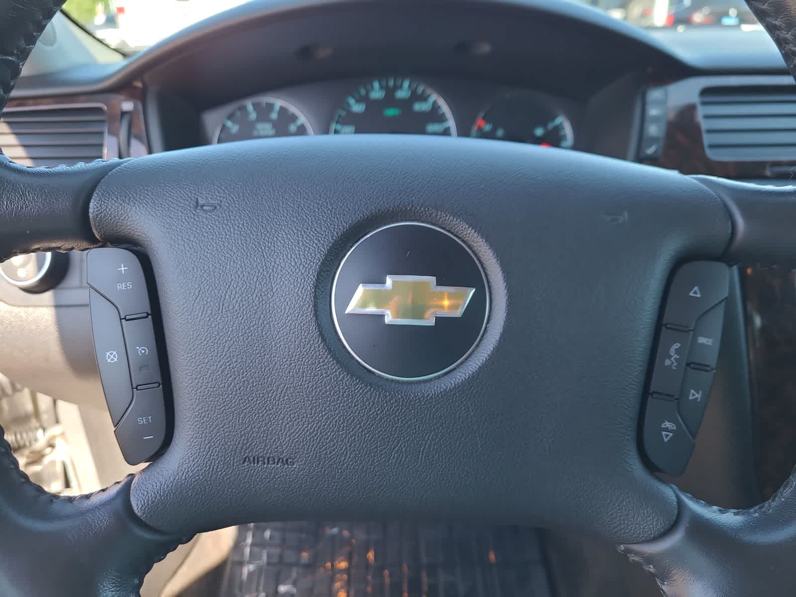 2013 Chevrolet Impala LT 23