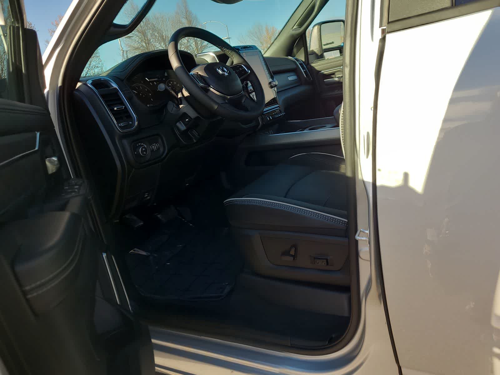 Thumbnail: 2026 RAM 2500 - 10