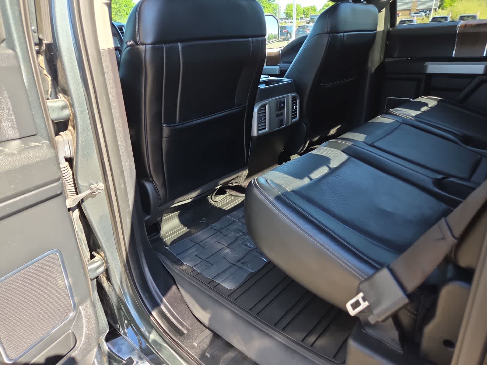 Thumbnail: 2015 Ford F-150 - 19