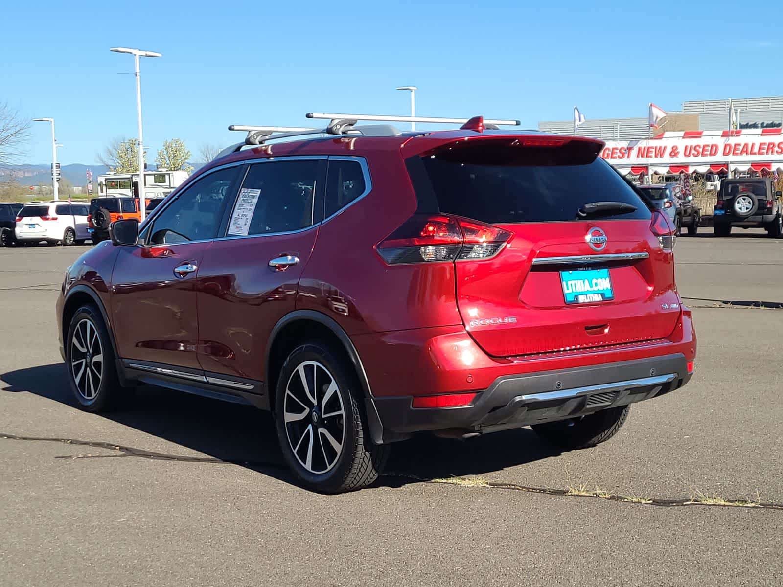 Thumbnail: 2020 Nissan Rogue - 12