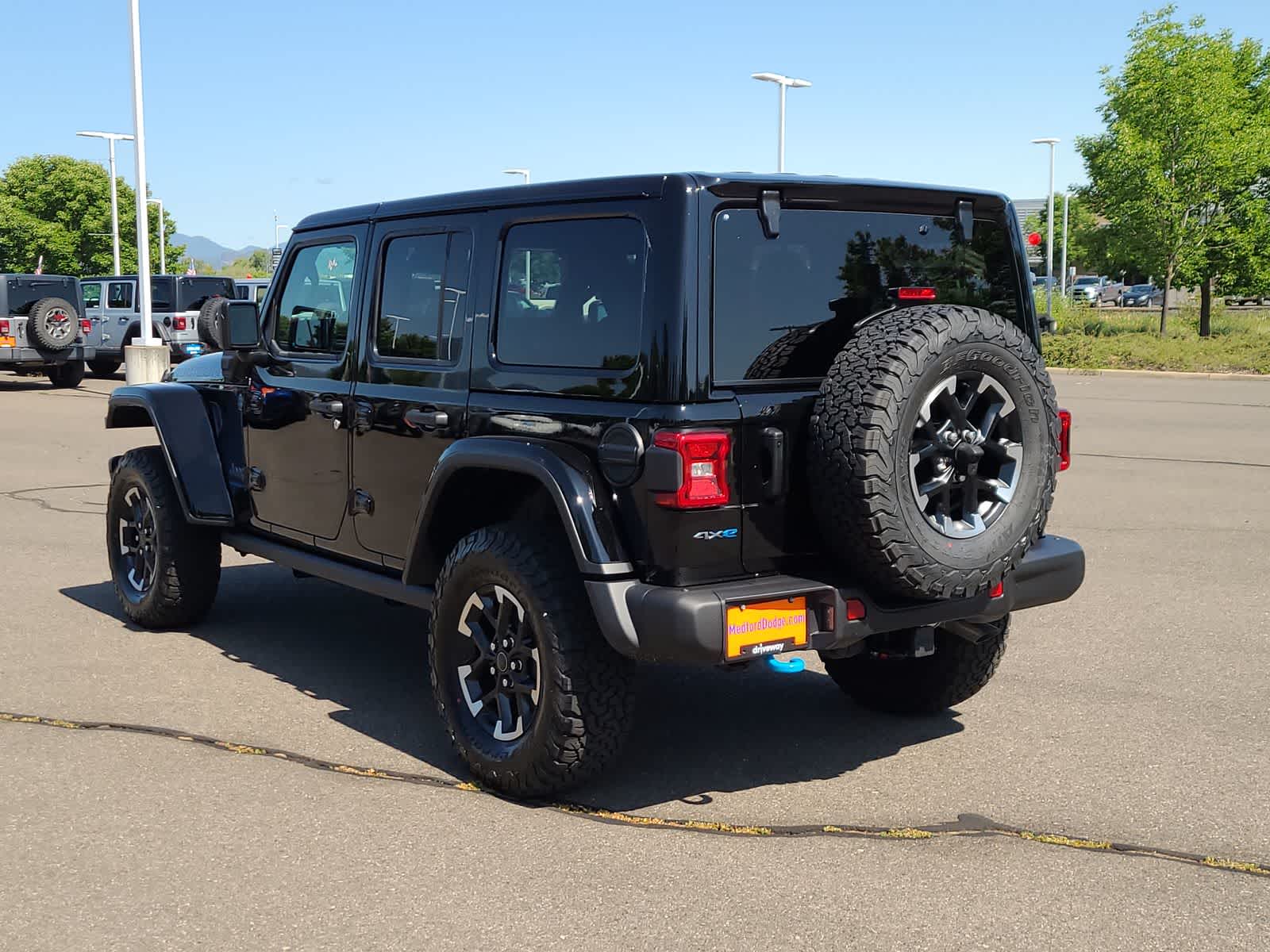 Thumbnail: 2025 Jeep Wrangler - 12