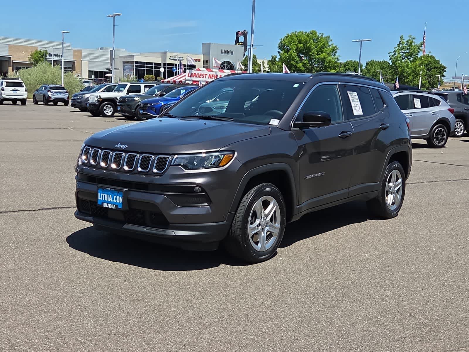 2023 Jeep Compass Latitude 4X4's photo