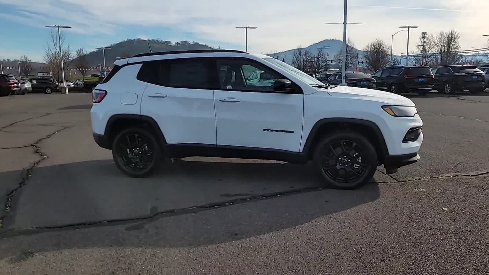 Thumbnail: 2026 Jeep Compass - 9