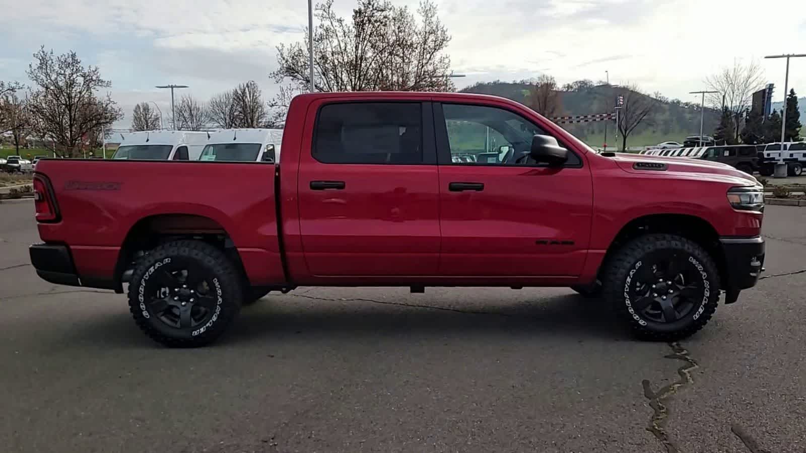 Thumbnail: 2026 RAM 1500 - 9