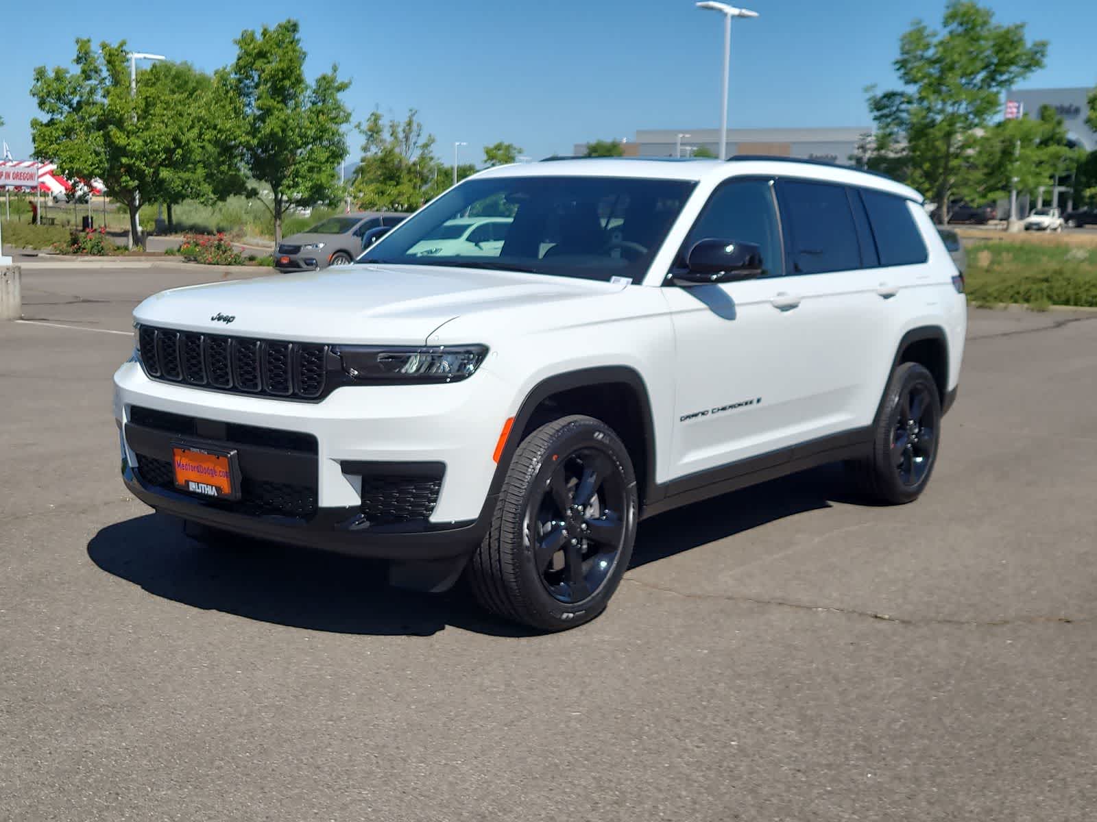 2025 Jeep Grand Cherokee Altitude -
                  Medford, OR