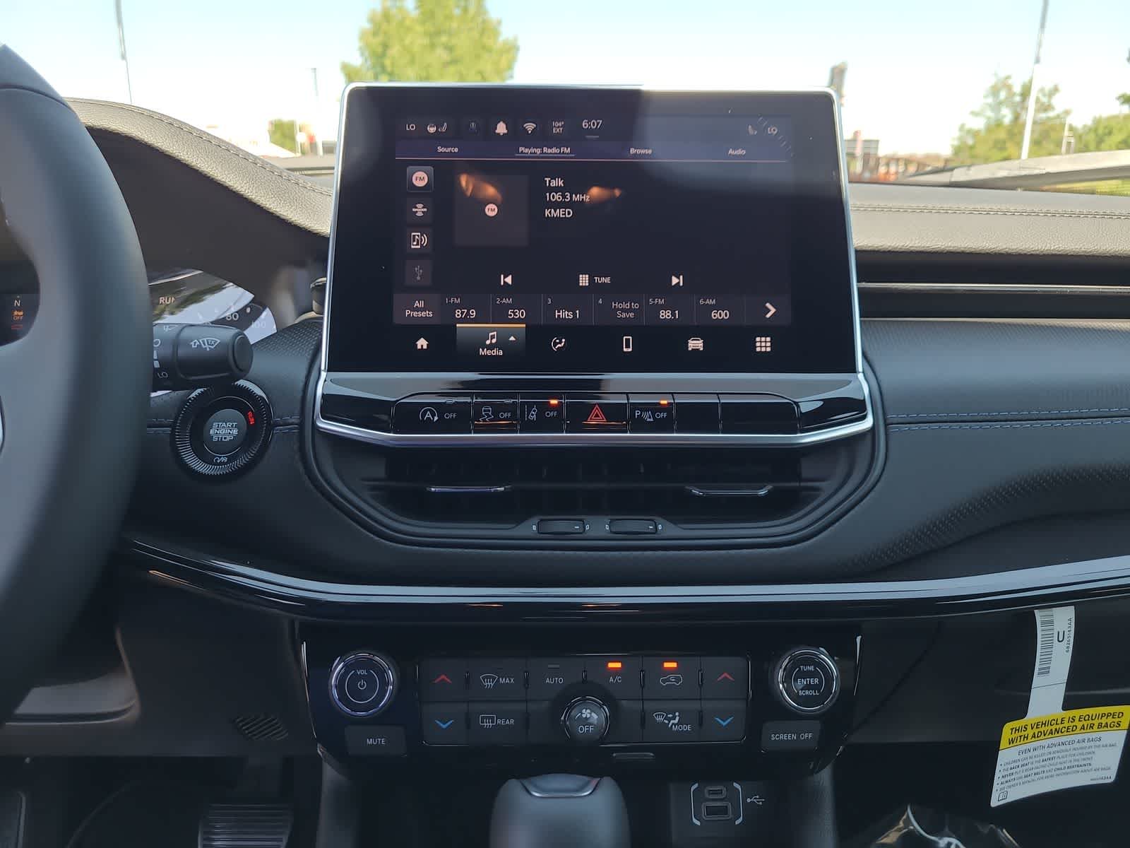 Thumbnail: 2025 Jeep Compass - 24