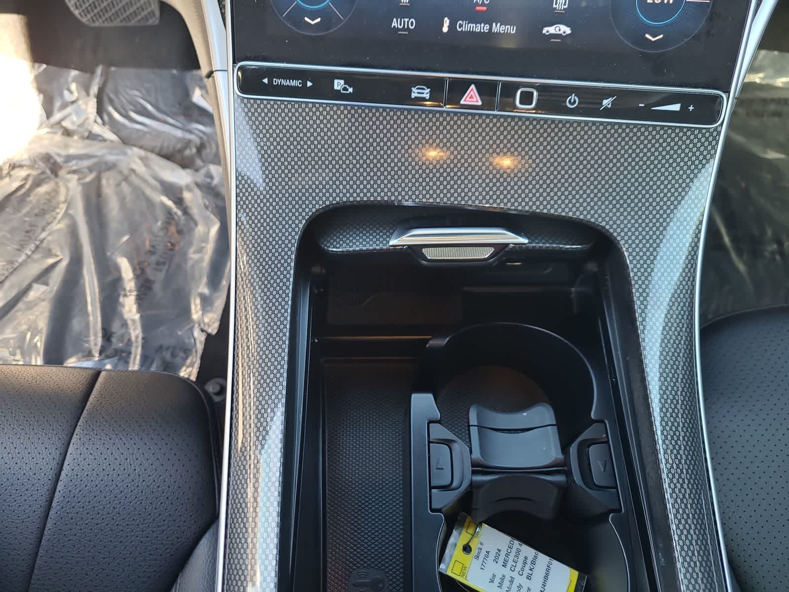 Thumbnail: 2024 Mercedes-Benz CLE - 25