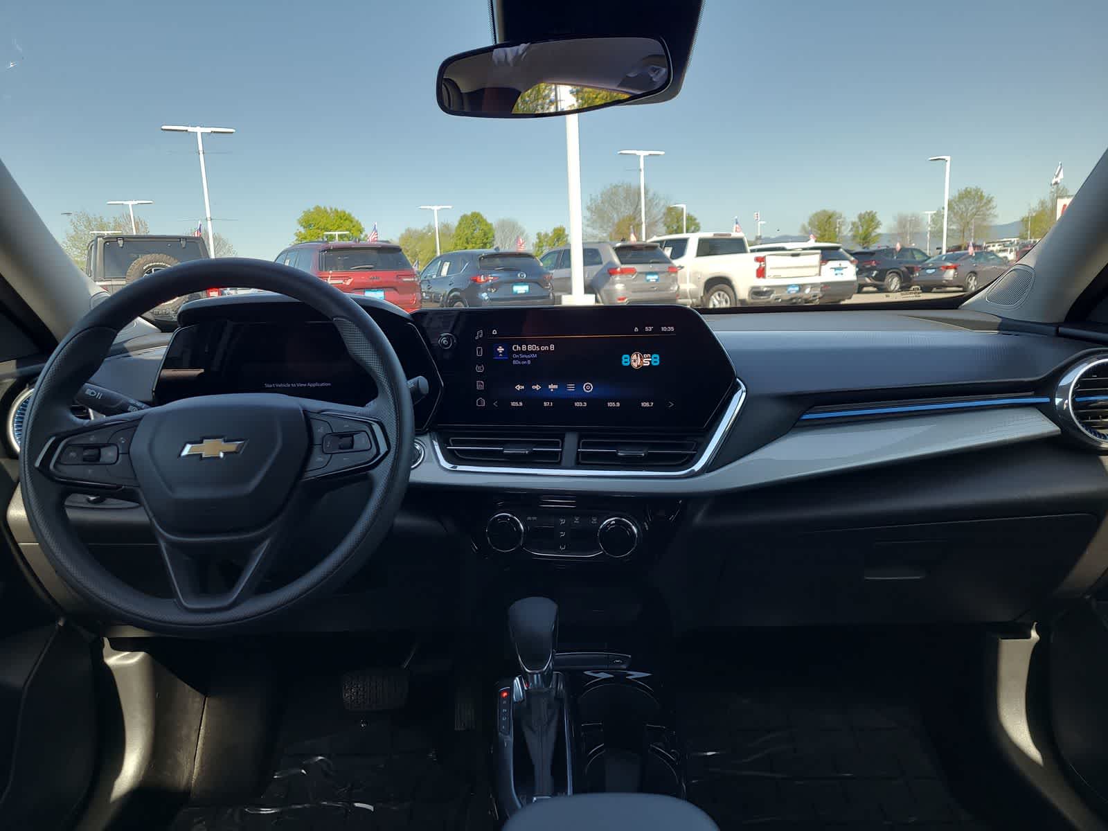 Thumbnail: 2025 Chevrolet Trax - 18