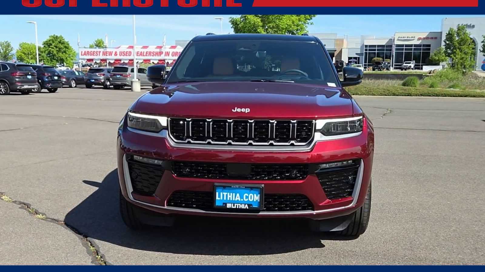 Thumbnail: 2026 Jeep Grand Cherokee - 3