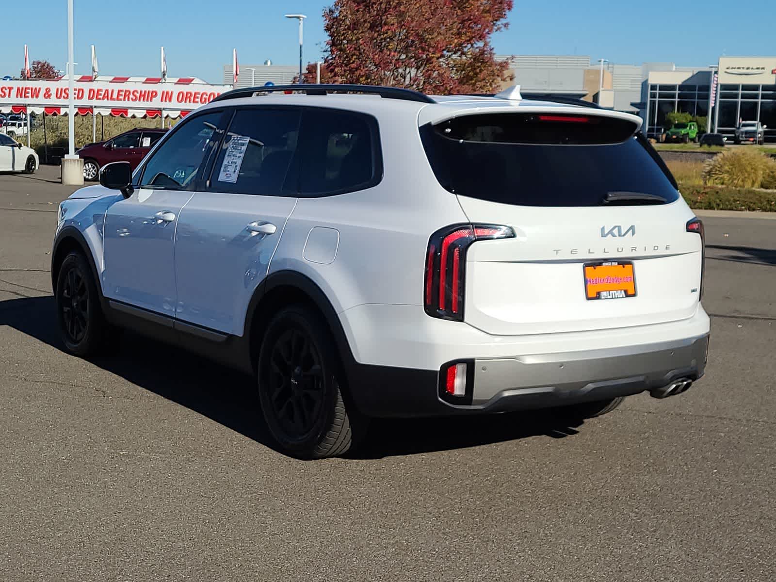 Thumbnail: 2023 Kia Telluride - 12