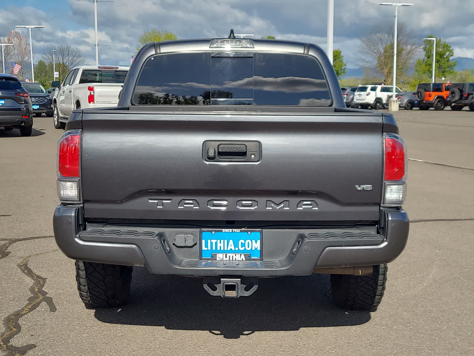 Thumbnail: 2023 Toyota Tacoma - 13