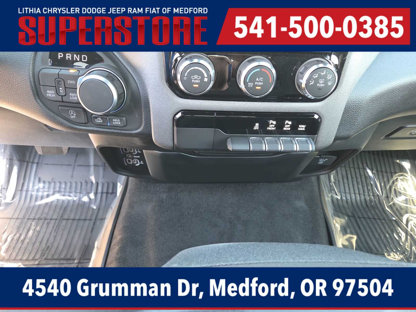 Thumbnail: 2026 RAM 1500 - 25