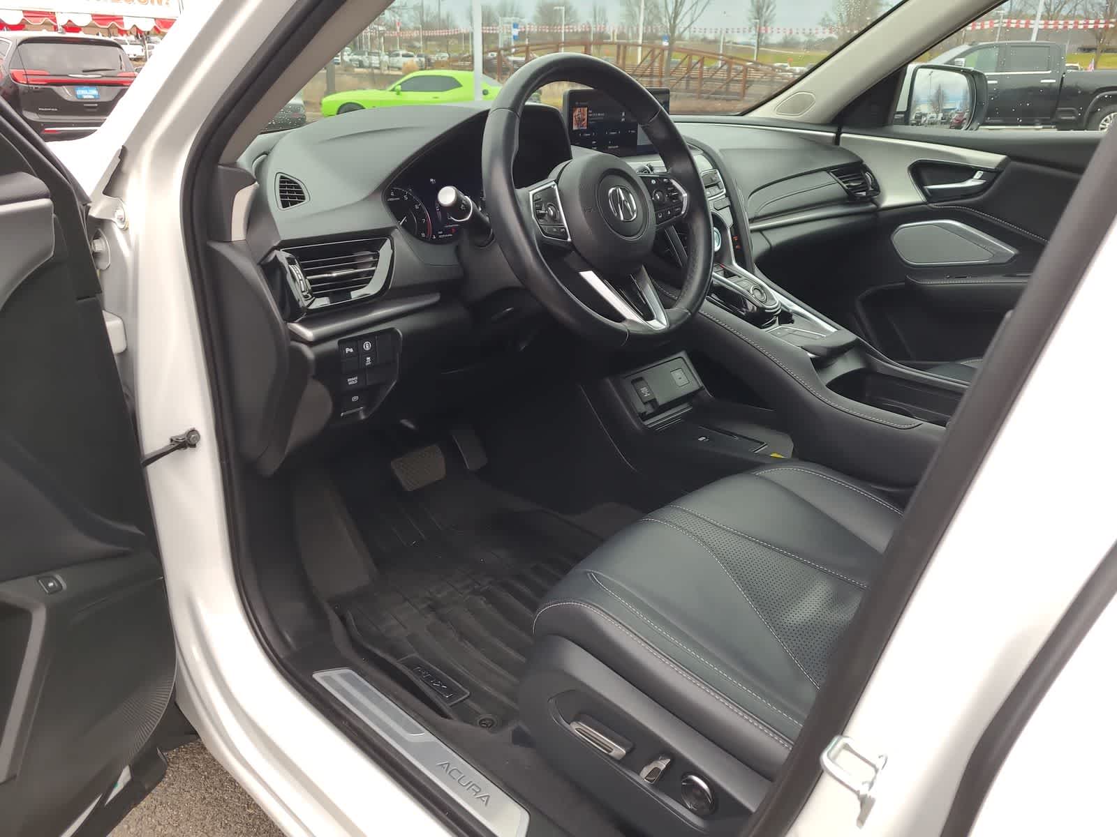 Thumbnail: 2023 Acura RDX - 10