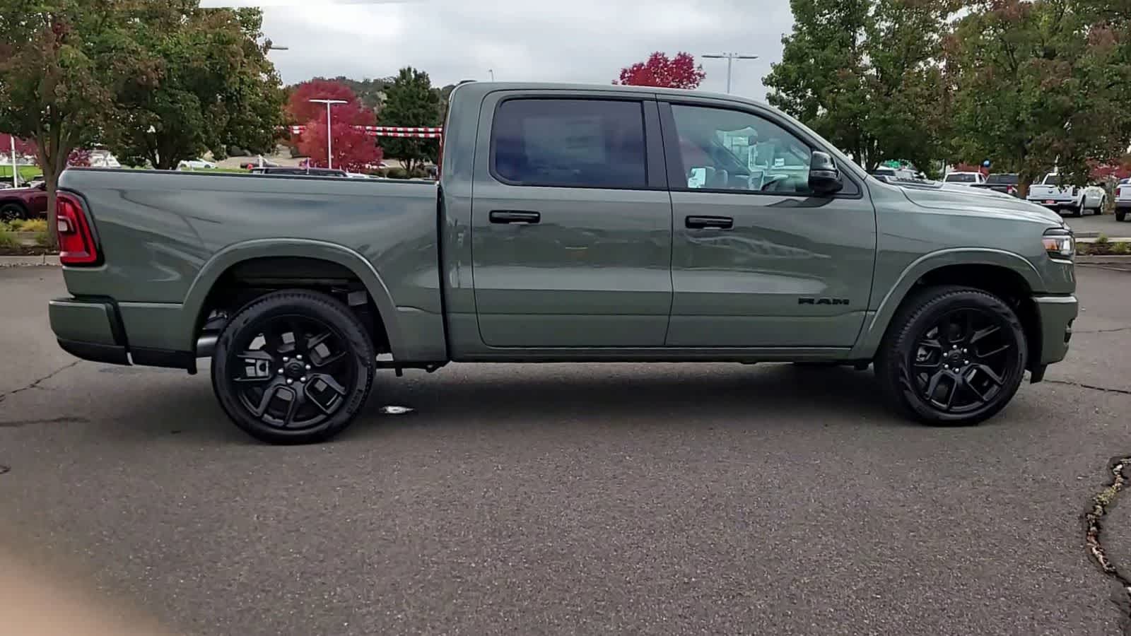 Thumbnail: 2026 RAM 1500 - 9